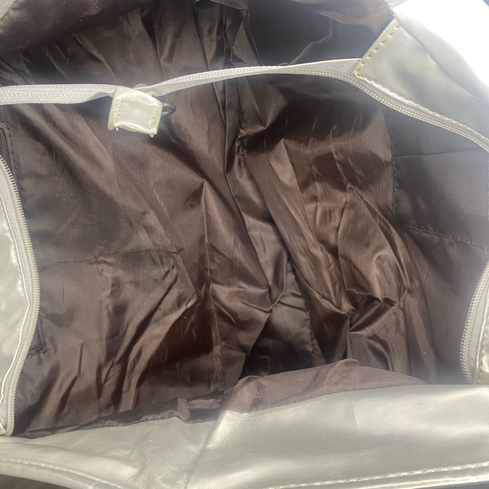 Silver sequence tote